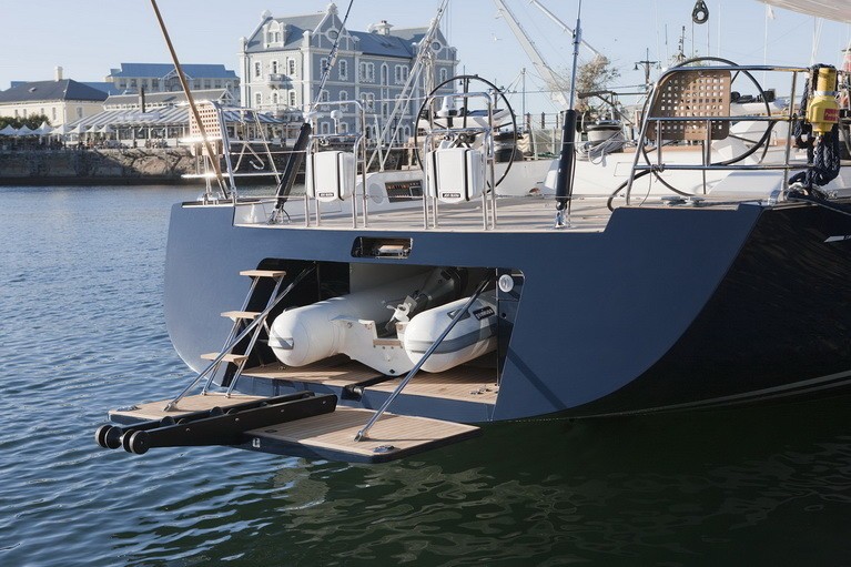 The 31m Yacht ALMAGORES II