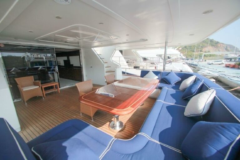 The 31m Yacht ARIANA