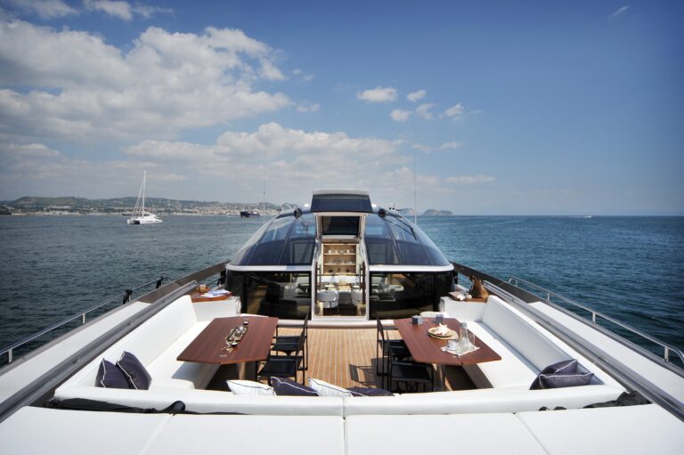 The 31m Yacht ASTRO