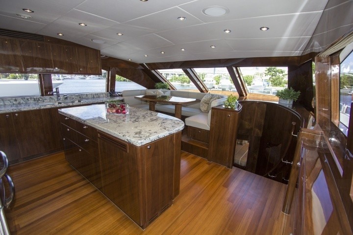 The 31m Yacht CARBON COPY