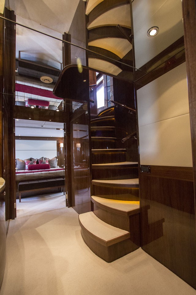 The 31m Yacht CARBON COPY