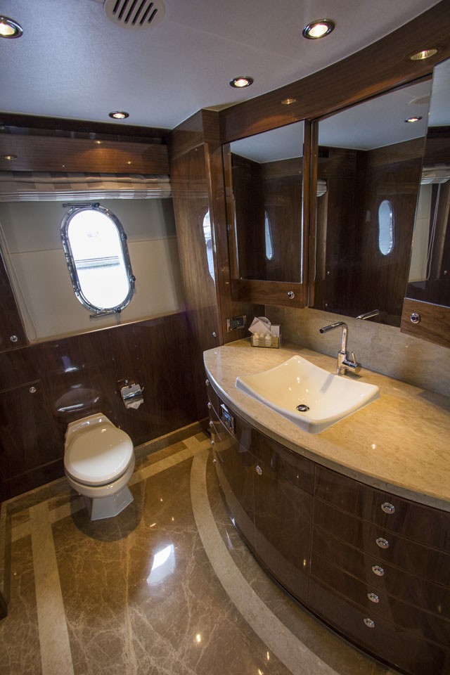 The 31m Yacht CARBON COPY