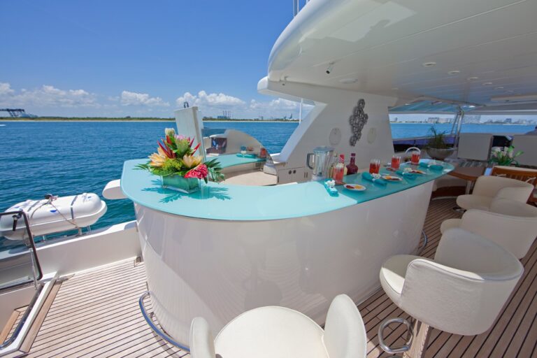 The 31m Yacht DIAMOND GIRL