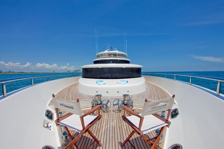 The 31m Yacht DIAMOND GIRL