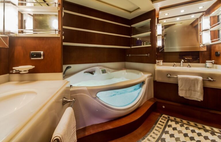 The 32m Yacht ANTONIA II