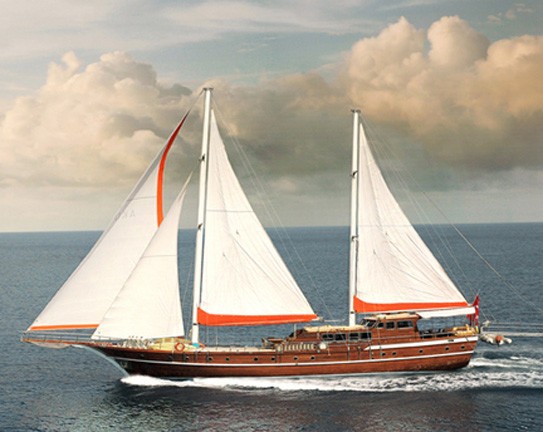 The 32m Yacht QUASART