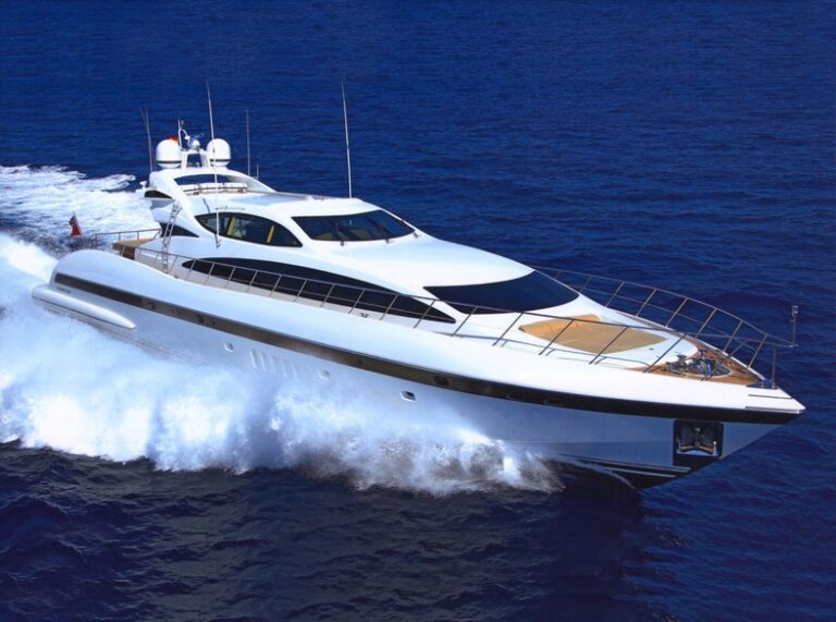 The 32m Yacht SAMIRA