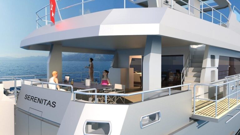 The 32m Yacht SERENITAS