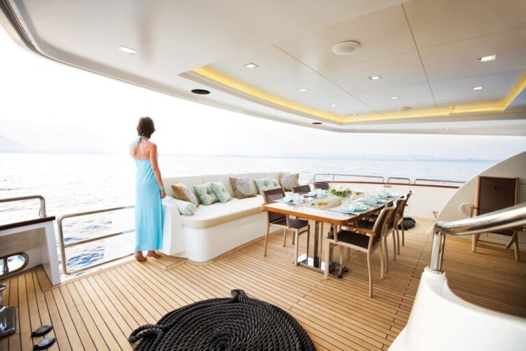 The 33m Yacht SUNKISS