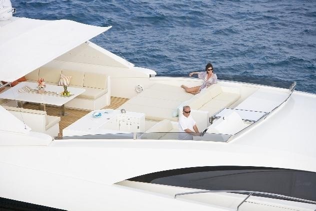 The 33m Yacht SUNKISS
