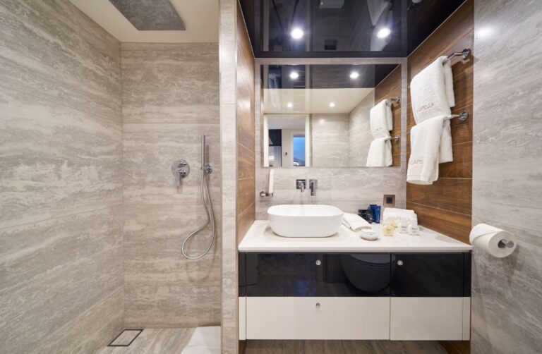 ACAPELLA Triple Cabin Ensuite