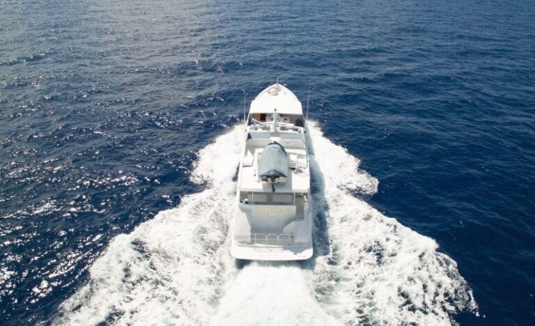The 34m Yacht HOME JAMES