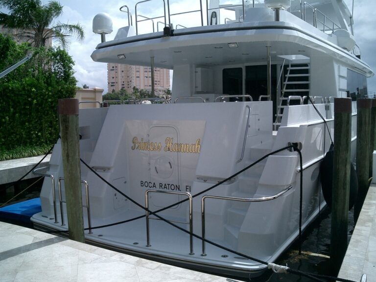 The 34m Yacht PRINCESS HANNAH