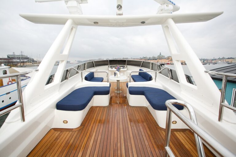 The 34m Yacht UNITED SPIRIT