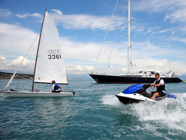 The 34m Yacht UNPLUGGED
