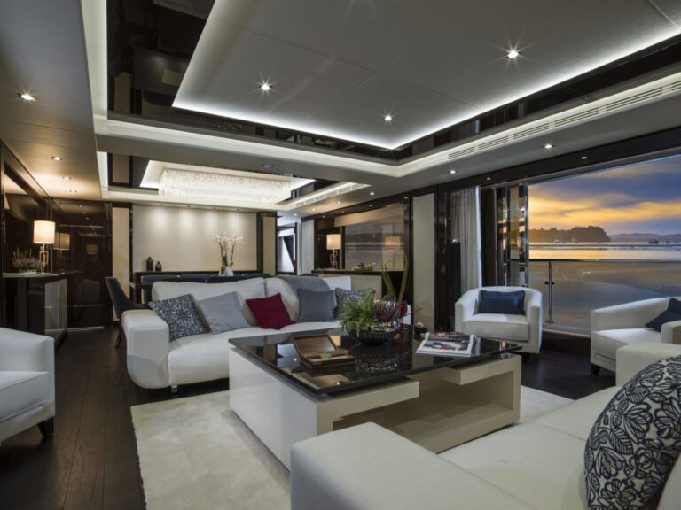 saloon