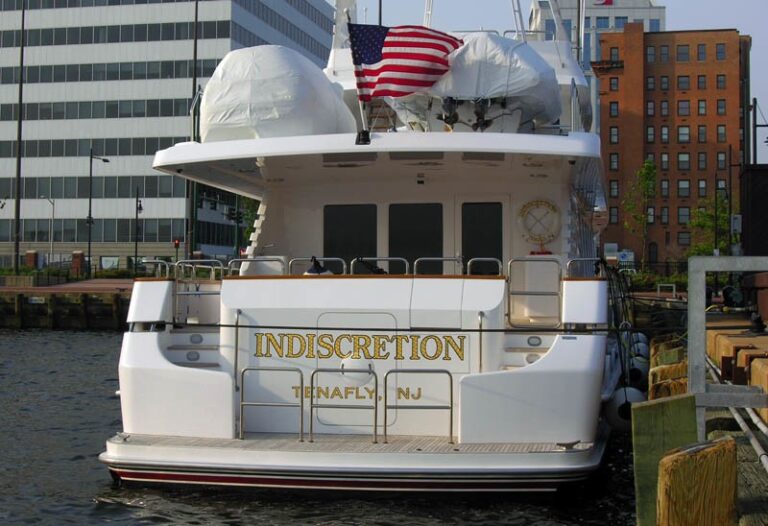 The 36m Yacht INDISCRETION
