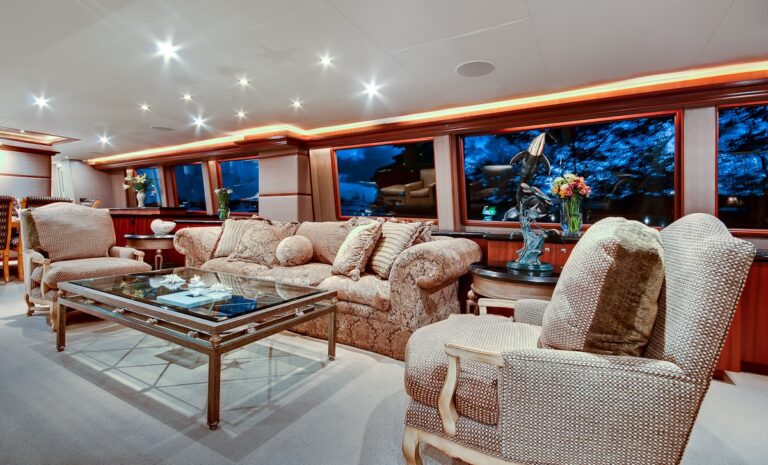 Top Saloon On Yacht ANDIAMO