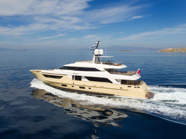 38m Sanlorenzo SOURAYA - Underway