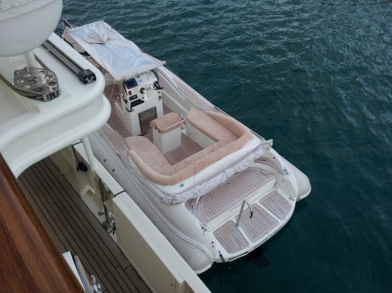 The 39m Yacht DIONE STAR