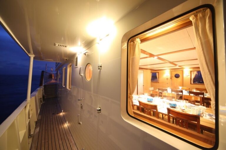 The 39m Yacht DIONE STAR