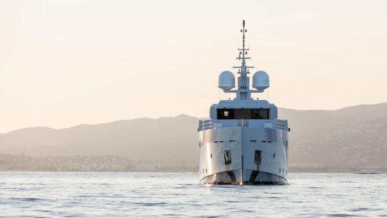 The 39m Yacht SEXY FISH