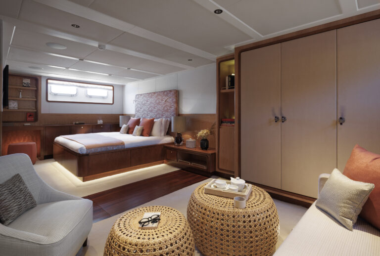 Suite alternative view