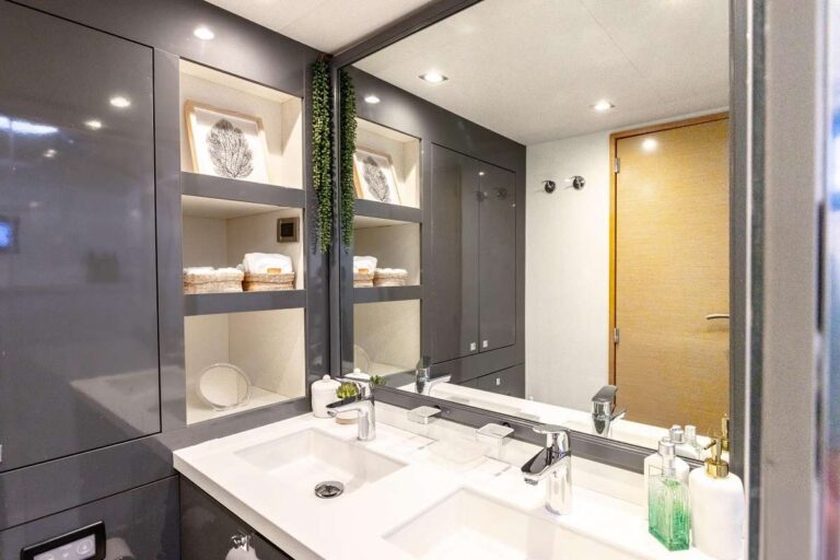 Master Ensuite