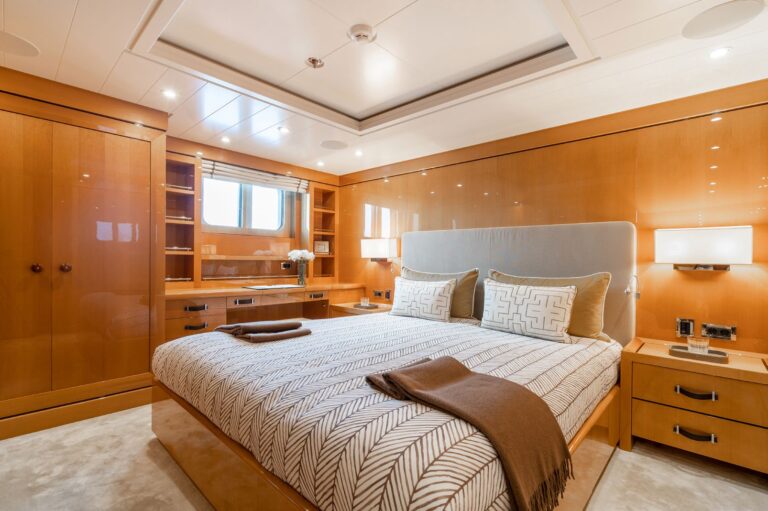 Double Guest Cabin