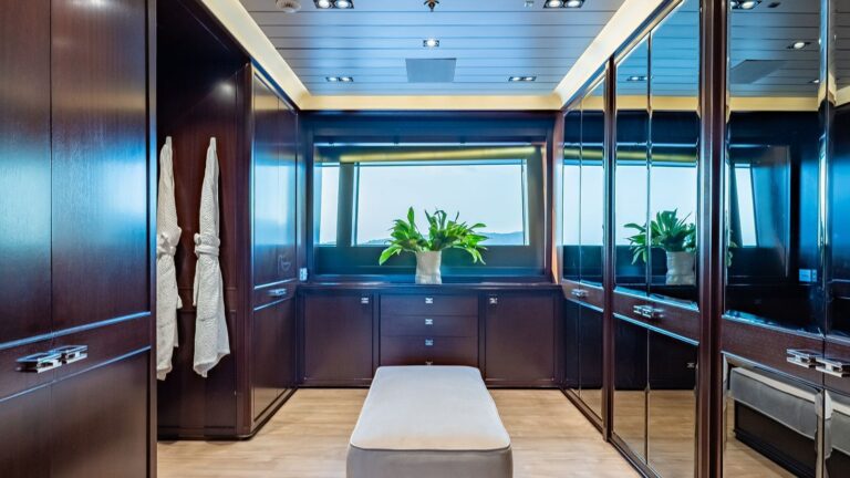 Master Suite Dressing Room