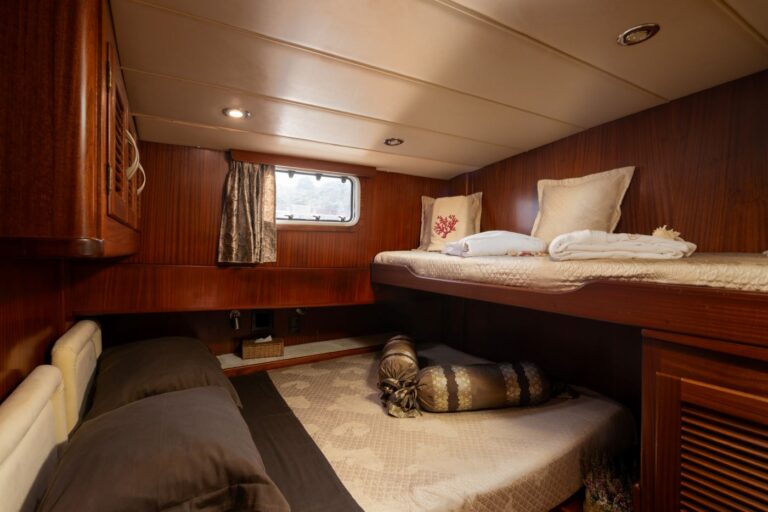 Double Cabin With Pullman