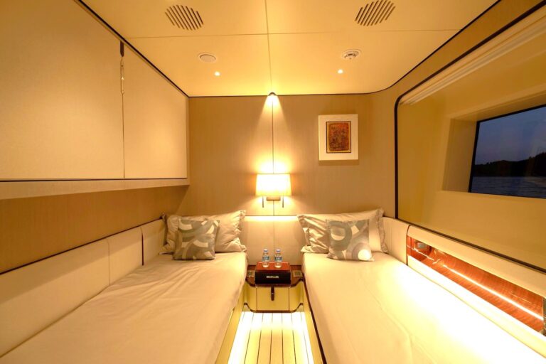 Twin Suite One
