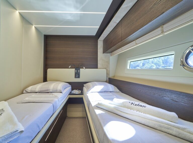 Twin Guest Suite