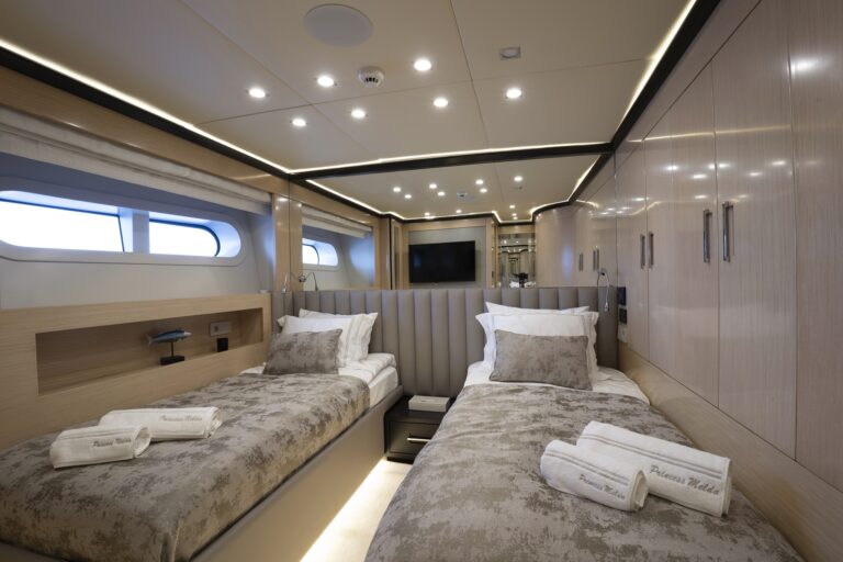 Port Twin Guest Suite