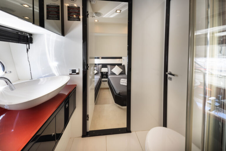 Twin Ensuite
