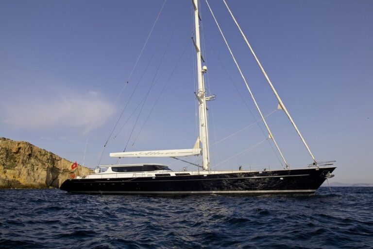 The 40m Yacht ALLURE