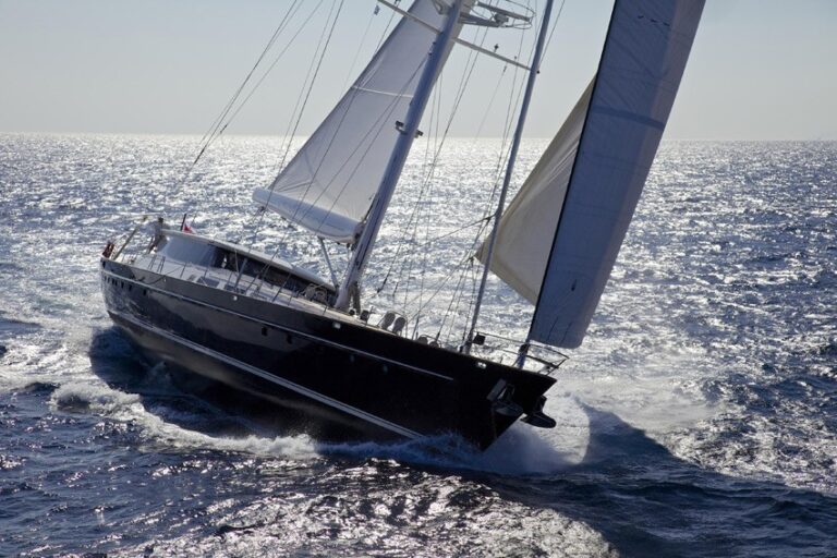 The 40m Yacht ALLURE