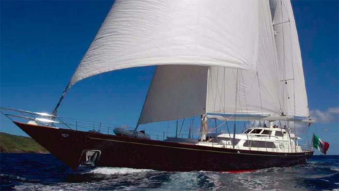 The 40m Yacht CLAN VI