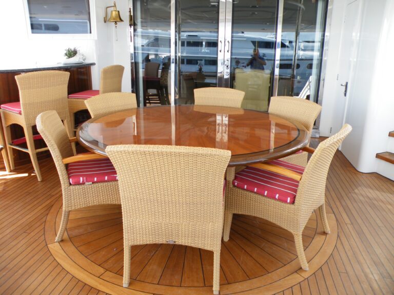The 40m Yacht CONSTELLATION