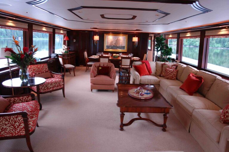 The 40m Yacht CONSTELLATION
