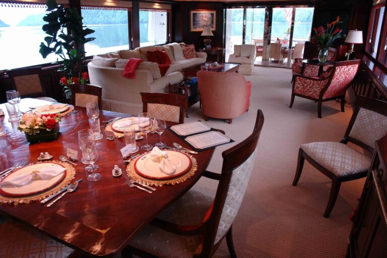 The 40m Yacht CONSTELLATION