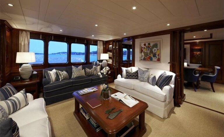 The 40m Yacht SEAFLOWER
