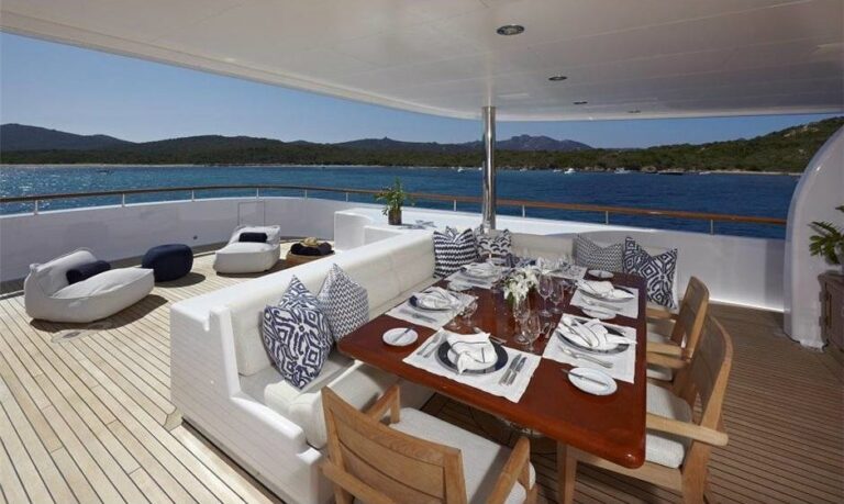 The 40m Yacht SEAFLOWER