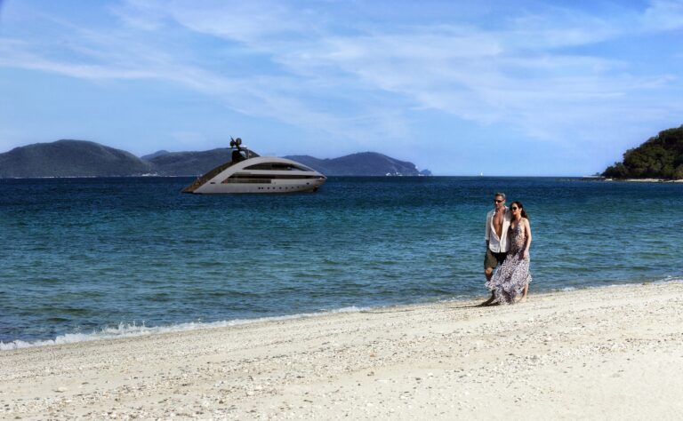 The 41m Yacht OCEAN EMERALD