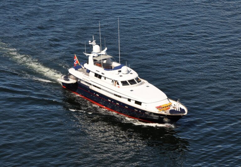 Brooke Yachts International, Uk