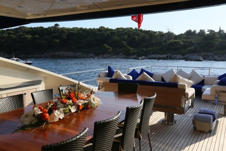 The 41m Yacht PLUS TOO