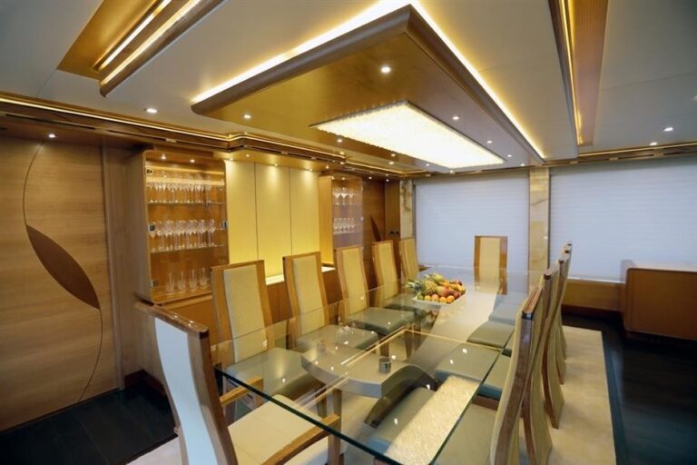 The 41m Yacht SERENITY