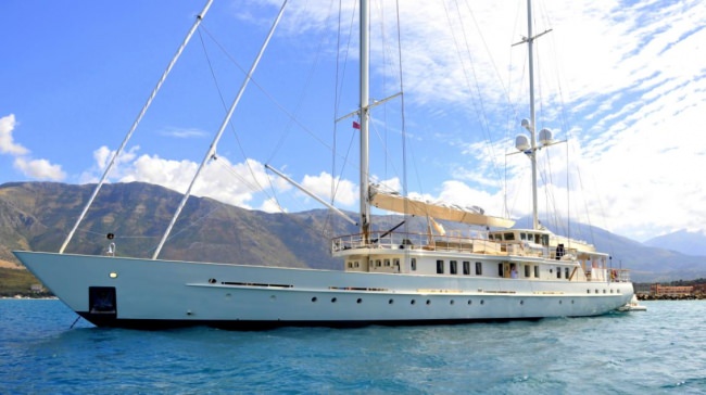 Charter yacht Motor Sailor DIONE STAR