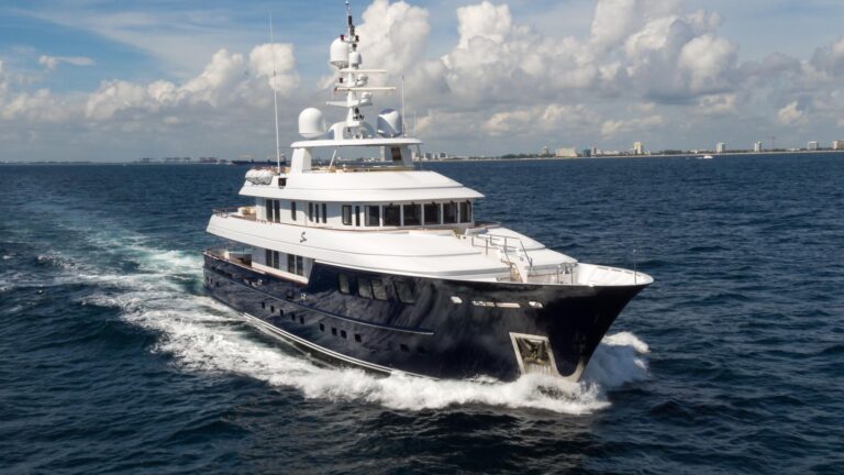 Yachts With Videos