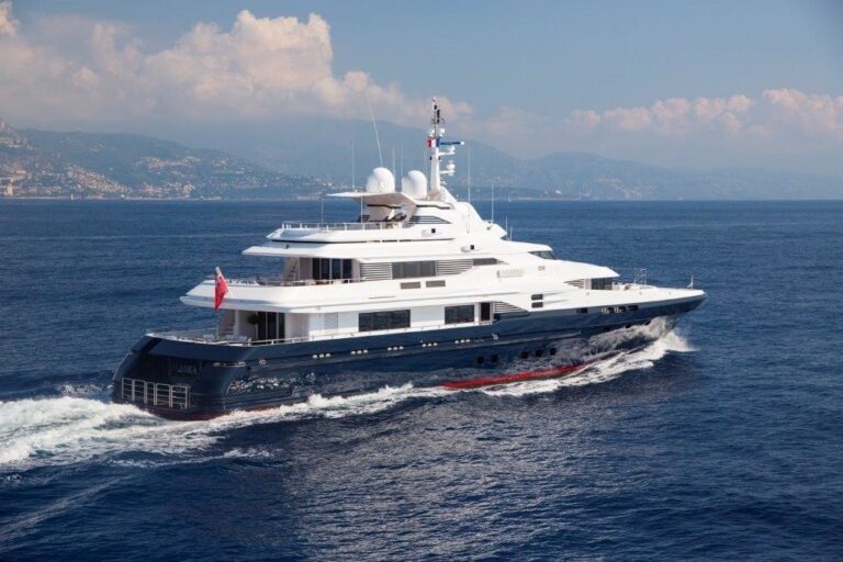 The 43m Yacht ALASKA OF GEORGE TOWN
